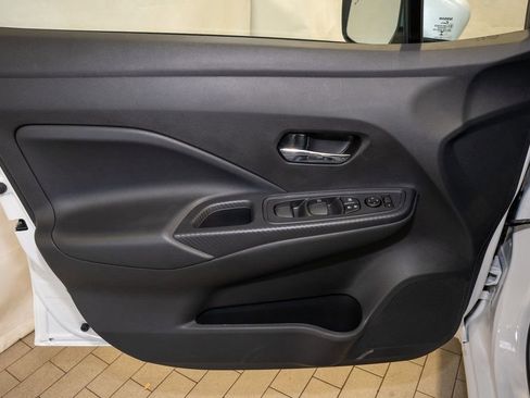 New 2025 Nissan Versa SV w/ Trunk Package image 15