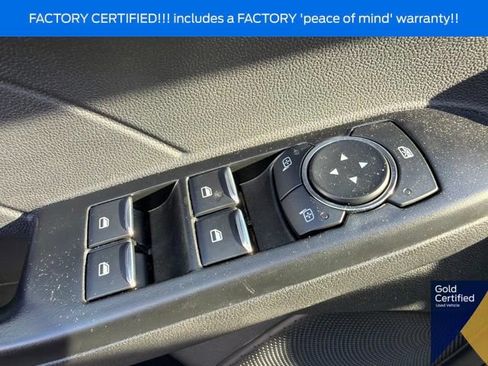 Certified 2025 Ford Escape Platinum AWD/4WD image 24