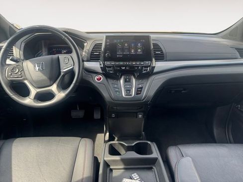 Used 2024 Honda Odyssey Sport image 10