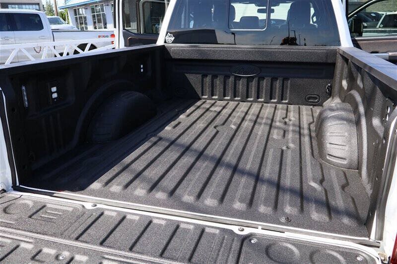 Used 2024 Ford F250 Platinum AWD/4WD image 43