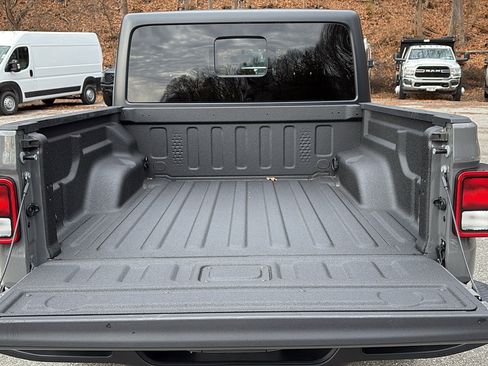 Certified 2021 Jeep Gladiator Sport w/ Trailer Tow Package image 24