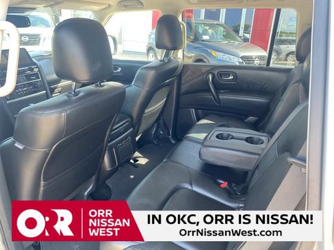 Used 2023 Nissan Armada SV image 16