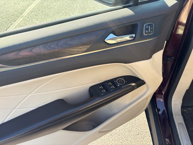 Used 2017 Lincoln MKC Reserve w/ Lincoln MKC Climate Package AWD/4WD image 9