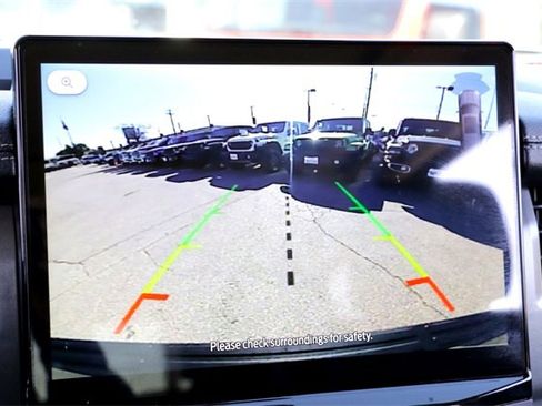 Used 2024 Ford Expedition Max XLT image 17