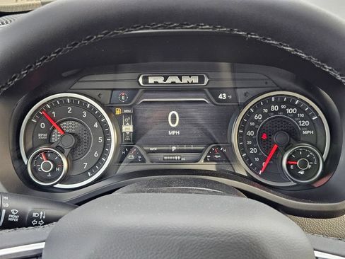 New 2026 RAM 1500 Big Horn AWD/4WD image 24