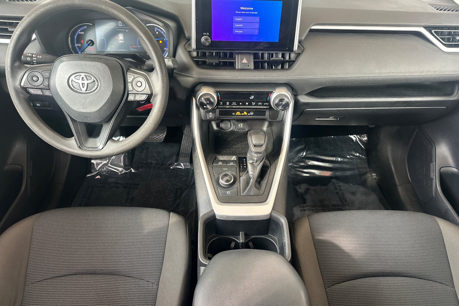 Certified 2023 Toyota RAV4 LE AWD/4WD image 17