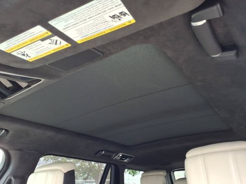 Used 2020 Land Rover Range Rover Long Wheelbase Autobiography AWD/4WD image 6