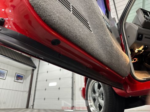 Used 1993 Chevrolet Silverado 1500 454 SS RWD image 37