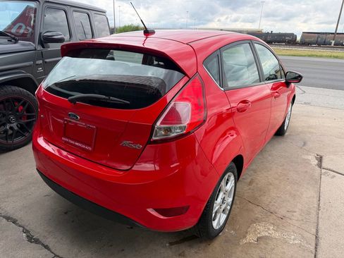 Used 2015 Ford Fiesta SE FWD image 25