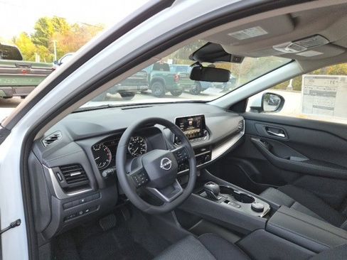 New 2026 Nissan Rogue SV image 17