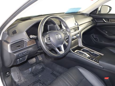 Certified 2022 Honda Accord Touring image 40