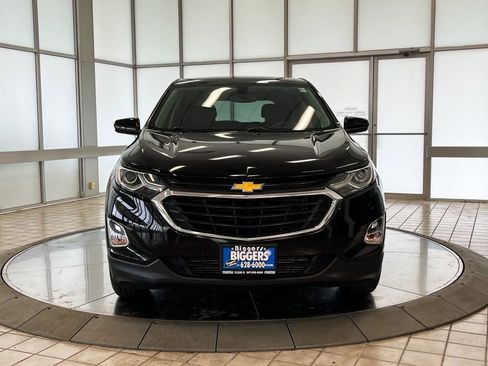 Used 2019 Chevrolet Equinox LT image 3