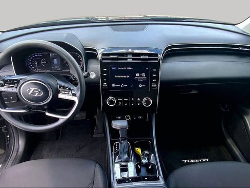 Used 2023 Hyundai Tucson SEL FWD image 16