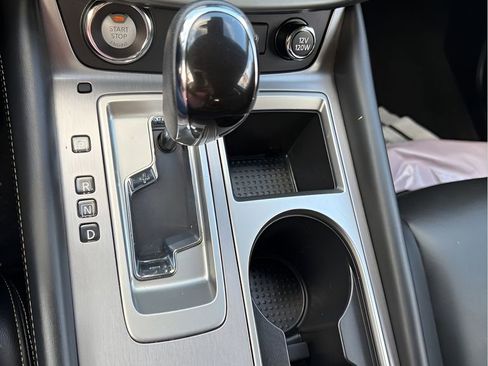 Used 2023 Nissan Murano SV w/ SV Midnight Edition Package image 15