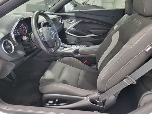 Used 2022 Chevrolet Camaro LT w/ RS Package image 31