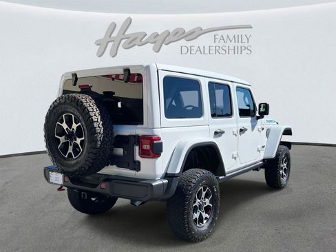 Used 2022 Jeep Wrangler Unlimited Rubicon 4xe image 36