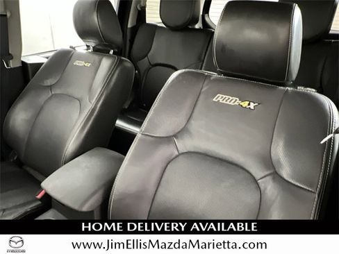Used 2015 Nissan Xterra PRO-4X w/ Pro-4x Leather Package image 12