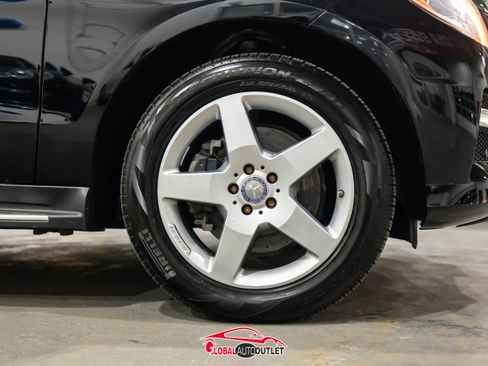 Used 2015 Mercedes-Benz ML 400 4MATIC image 10