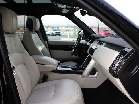 Used 2022 Land Rover Range Rover Westminster Edition image 28