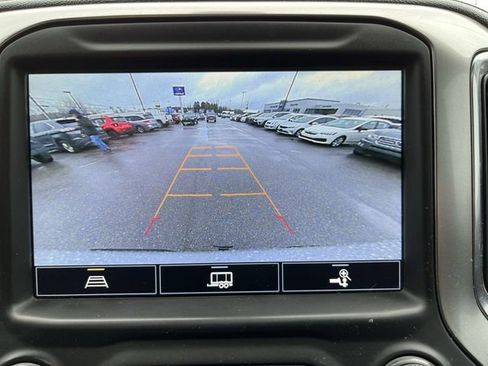 Used 2022 Chevrolet Silverado 1500 LT Trail Boss w/ Convenience Package II image 25