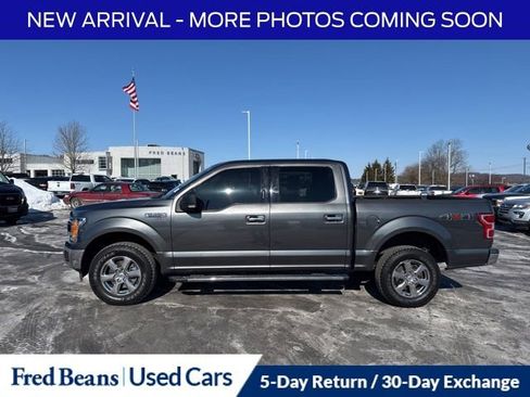 Used 2018 Ford F150 XLT w/ Equipment Group 302A Luxury image 4