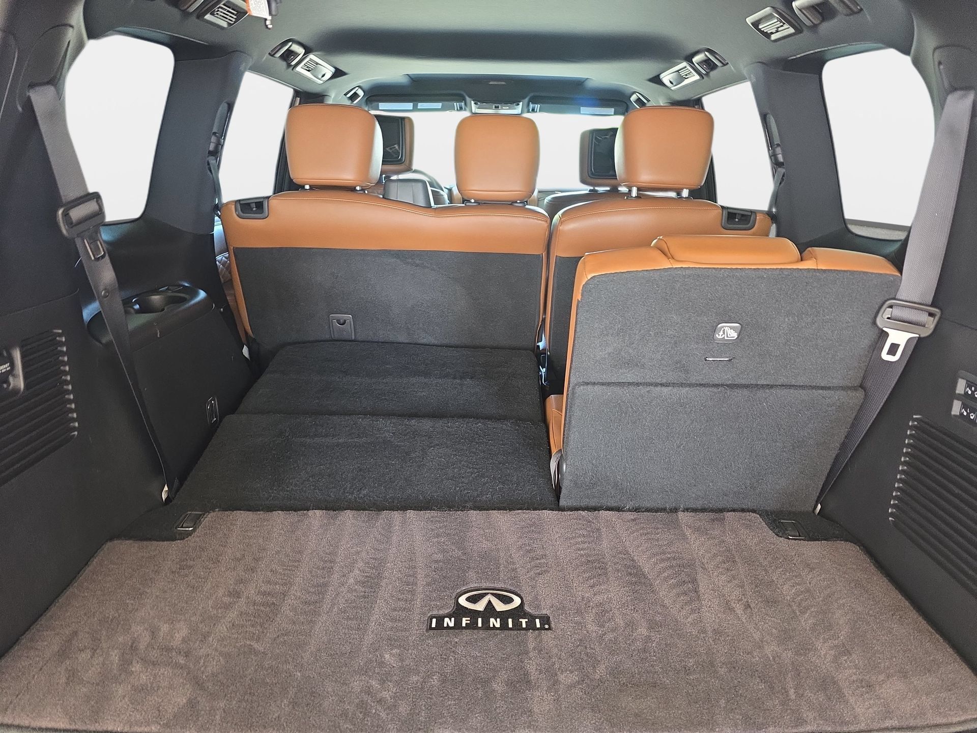 Used 2022 INFINITI QX80 Sensory w/ Cargo Package RWD image 12