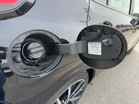 Used 2024 Subaru Impreza 2.0i Sport image 19