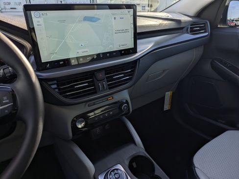 New 2026 Ford Escape SE FWD image 32