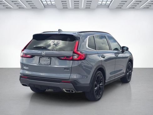 Used 2025 Honda CR-V Sport Touring image 3