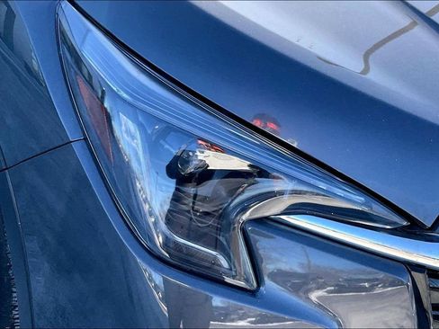 Certified 2024 Subaru Ascent Premium w/ Convenience Package image 33