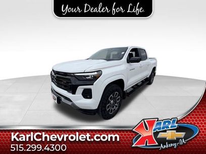 Used 2023 Chevrolet Colorado Z71 w/ Z71 Convenience Package 2