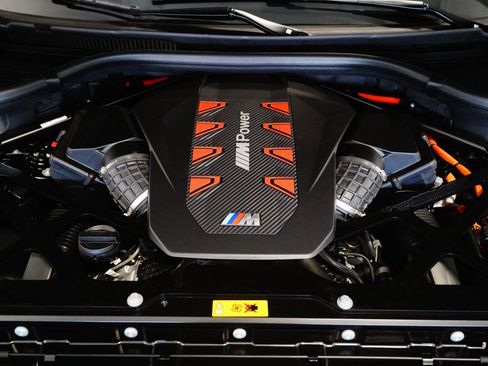 Used 2026 BMW XM Label Red image 33