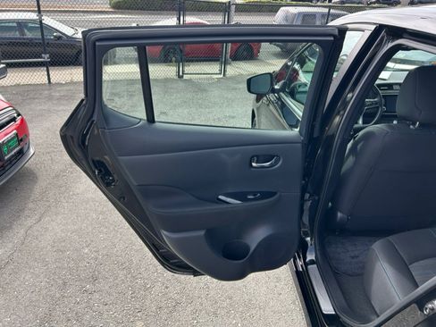 Used 2025 Nissan Leaf SV Plus FWD image 43