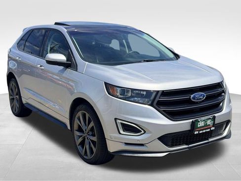 Used 2018 Ford Edge Sport w/ Equipment Group 401A AWD/4WD image 3