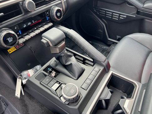 New 2026 Toyota 4Runner Limited image 26