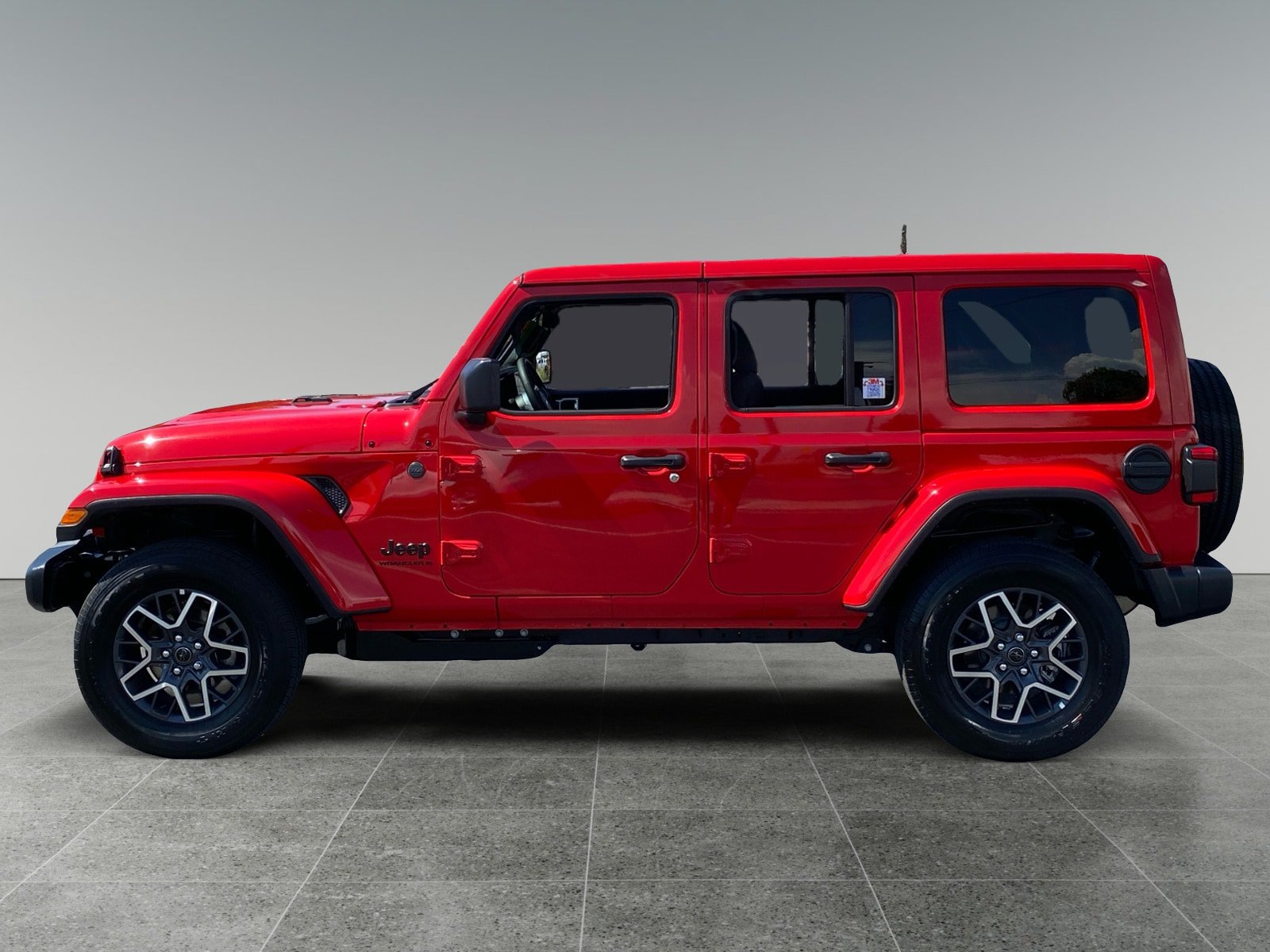 Used 2026 Jeep Wrangler Unlimited Sahara AWD/4WD image 2