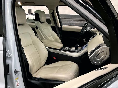 Used 2019 Land Rover Range Rover Sport HSE AWD/4WD image 10