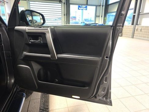 Used 2023 Toyota 4Runner SR5 Premium image 12