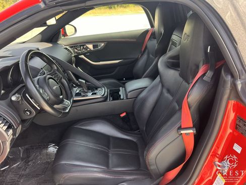Used 2017 Jaguar F-TYPE R AWD/4WD image 27