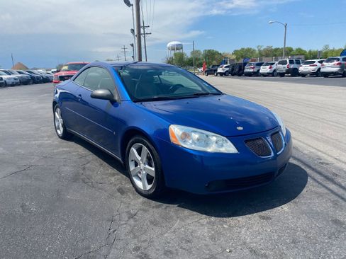 Used 2006 Pontiac G6 GTP w/ Premium Value Package FWD image 3