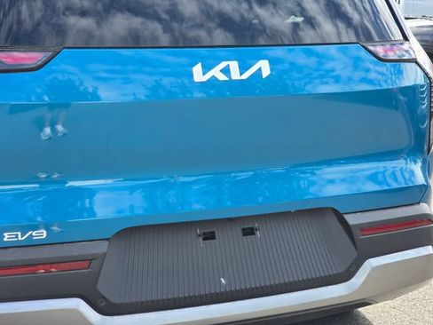 New 2026 Kia EV9 Wind AWD/4WD image 13