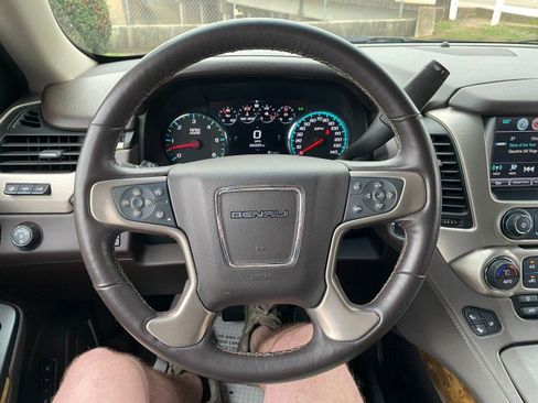 Used 2017 GMC Yukon Denali w/ Open Road Package image 29