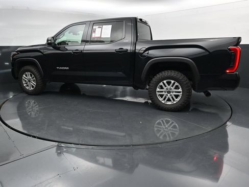 Used 2024 Toyota Tundra SR5 w/ SR5 Convenience Package AWD/4WD image 5
