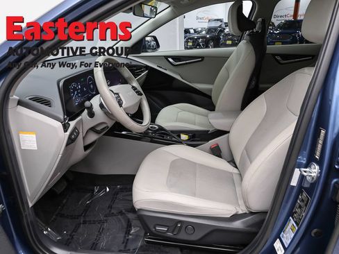 Used 2023 Kia Niro Wind w/ Wind Preserve Package FWD image 14
