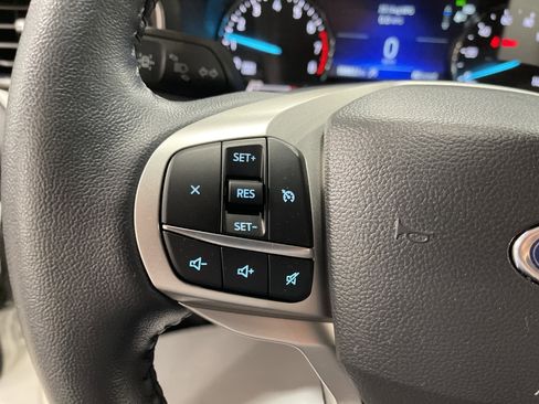 Used 2023 Ford Explorer XLT w/ Equipment Group 202A image 20