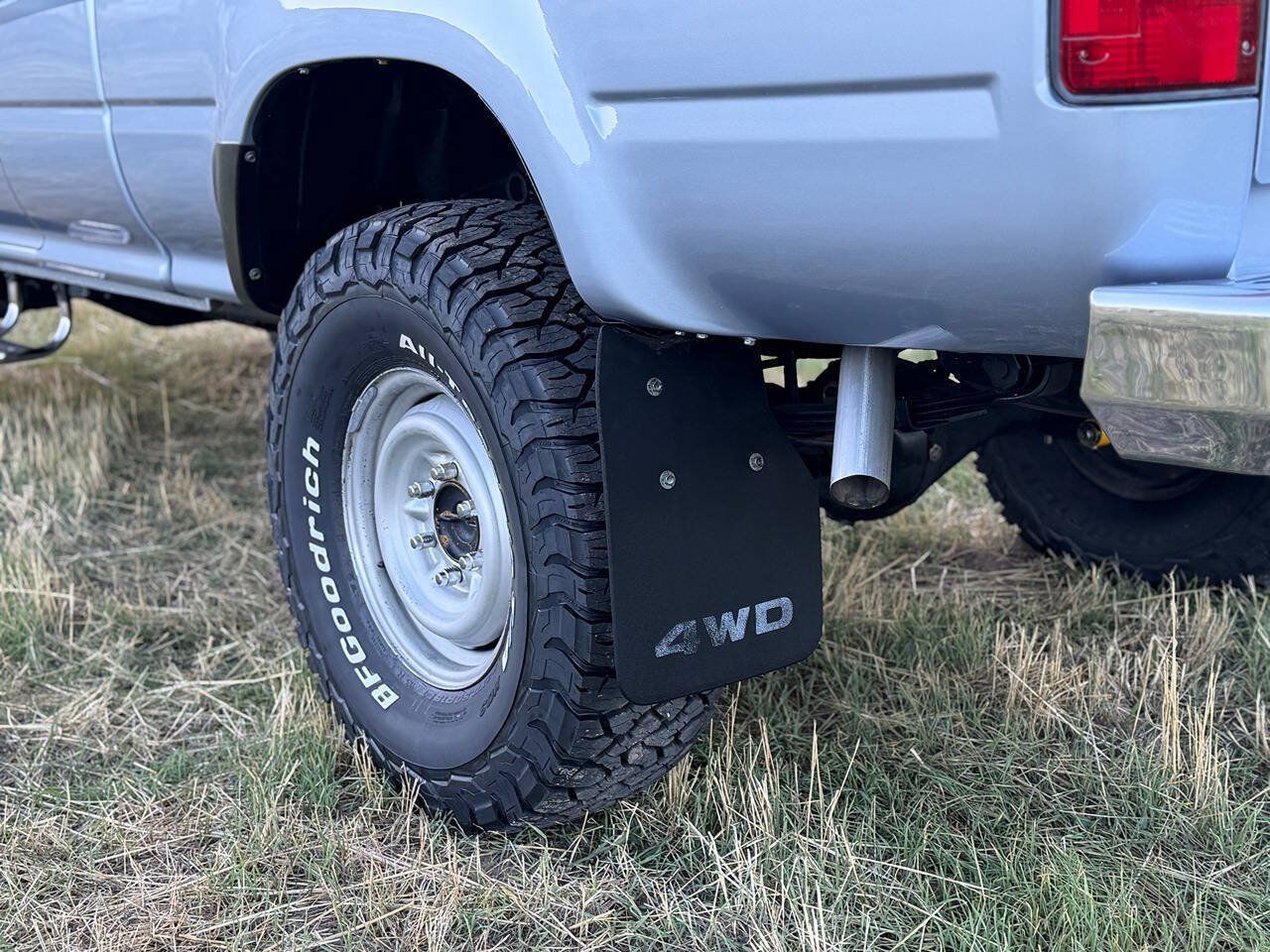 Used 1990 Toyota Pickup Deluxe AWD/4WD image 22