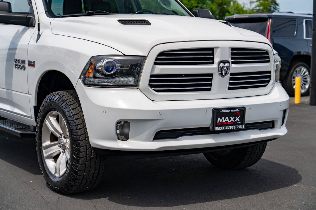 Used 2014 RAM 1500 Sport w/ Sport Premium Group AWD/4WD image 7