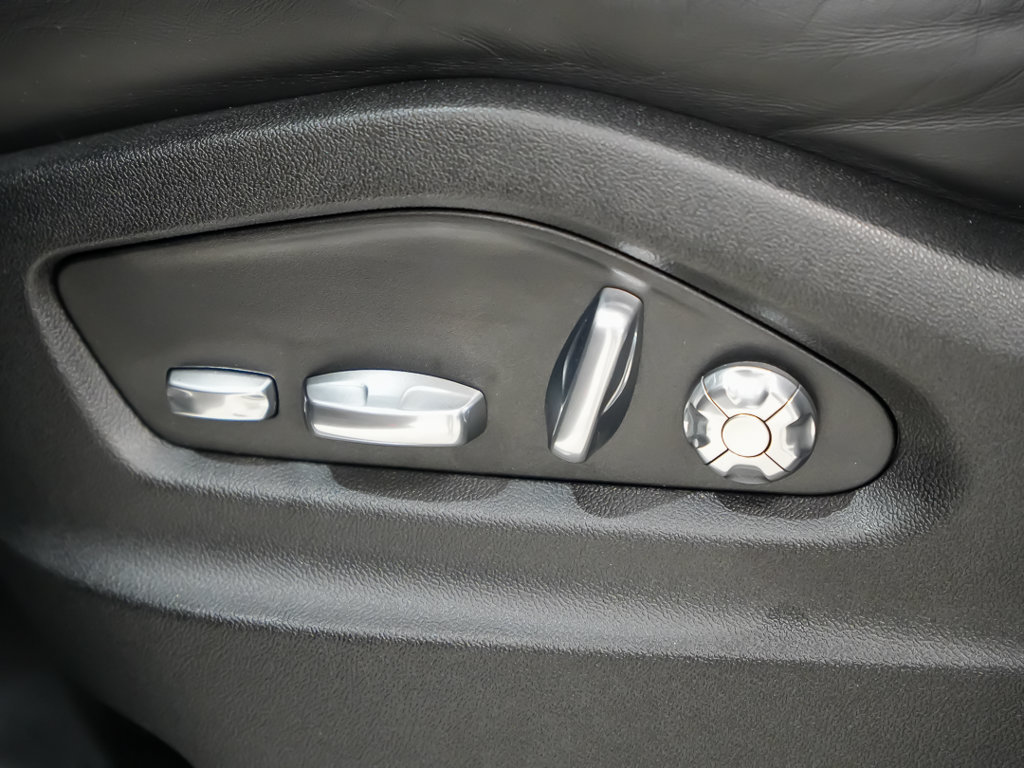 Used 2019 Porsche Cayenne AWD/4WD image 23