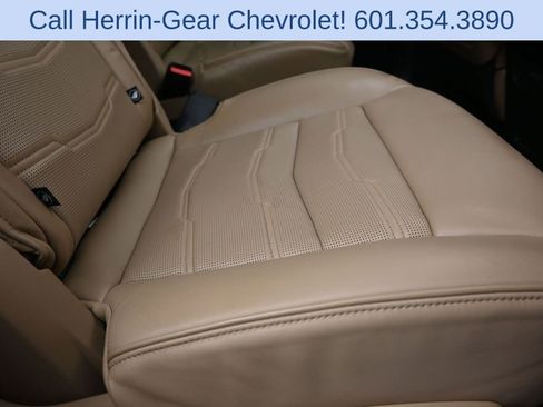 Used 2020 Cadillac XT6 Premium Luxury w/ Platinum Package FWD image 22