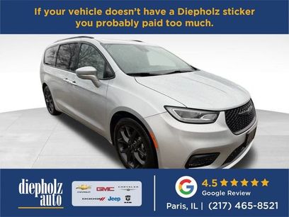 Used 2022 Chrysler Pacifica Limited w/ S Appearance Package